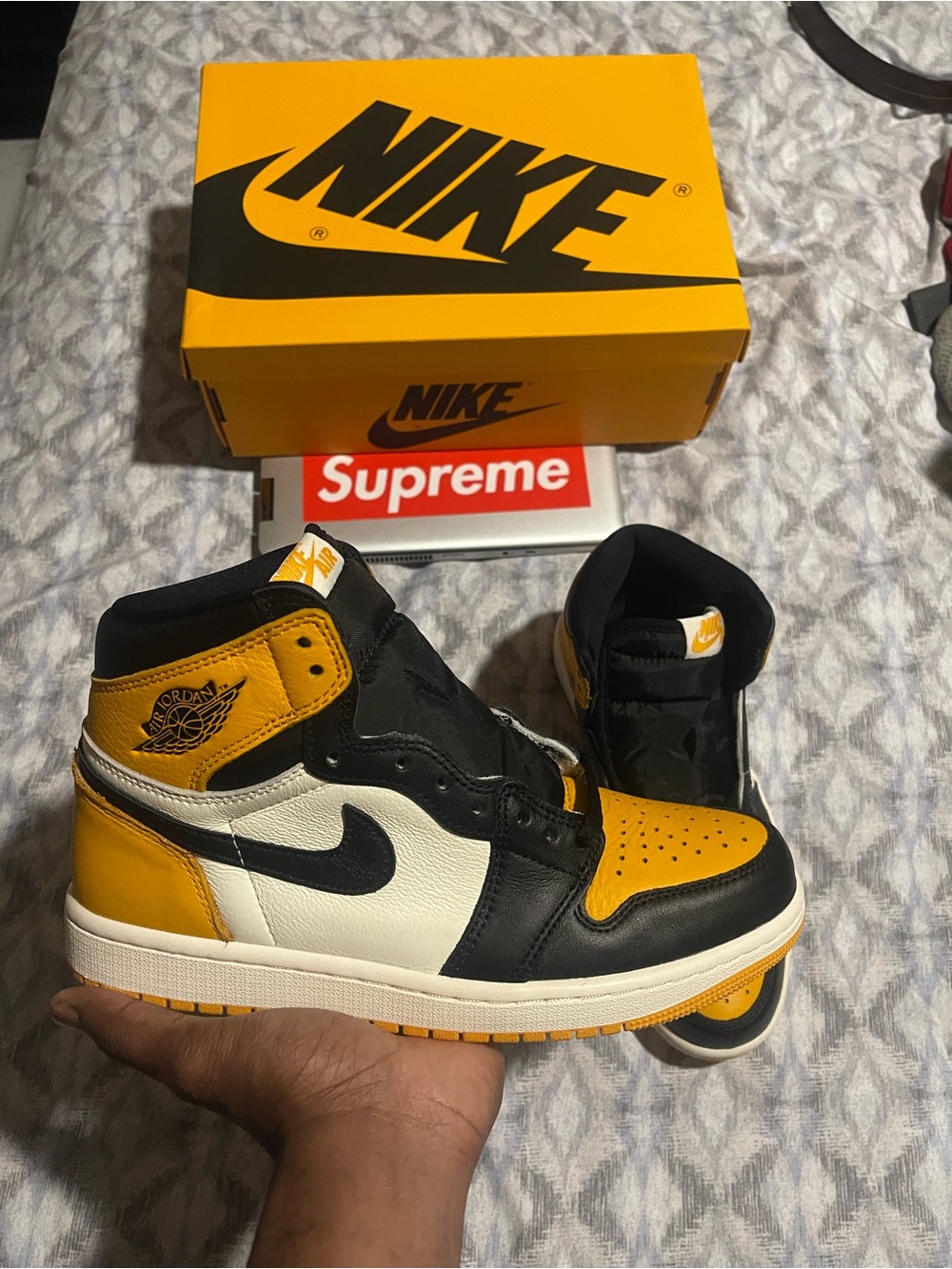 Jordan Air Jordan 1 Mid - Black, White & Yellow